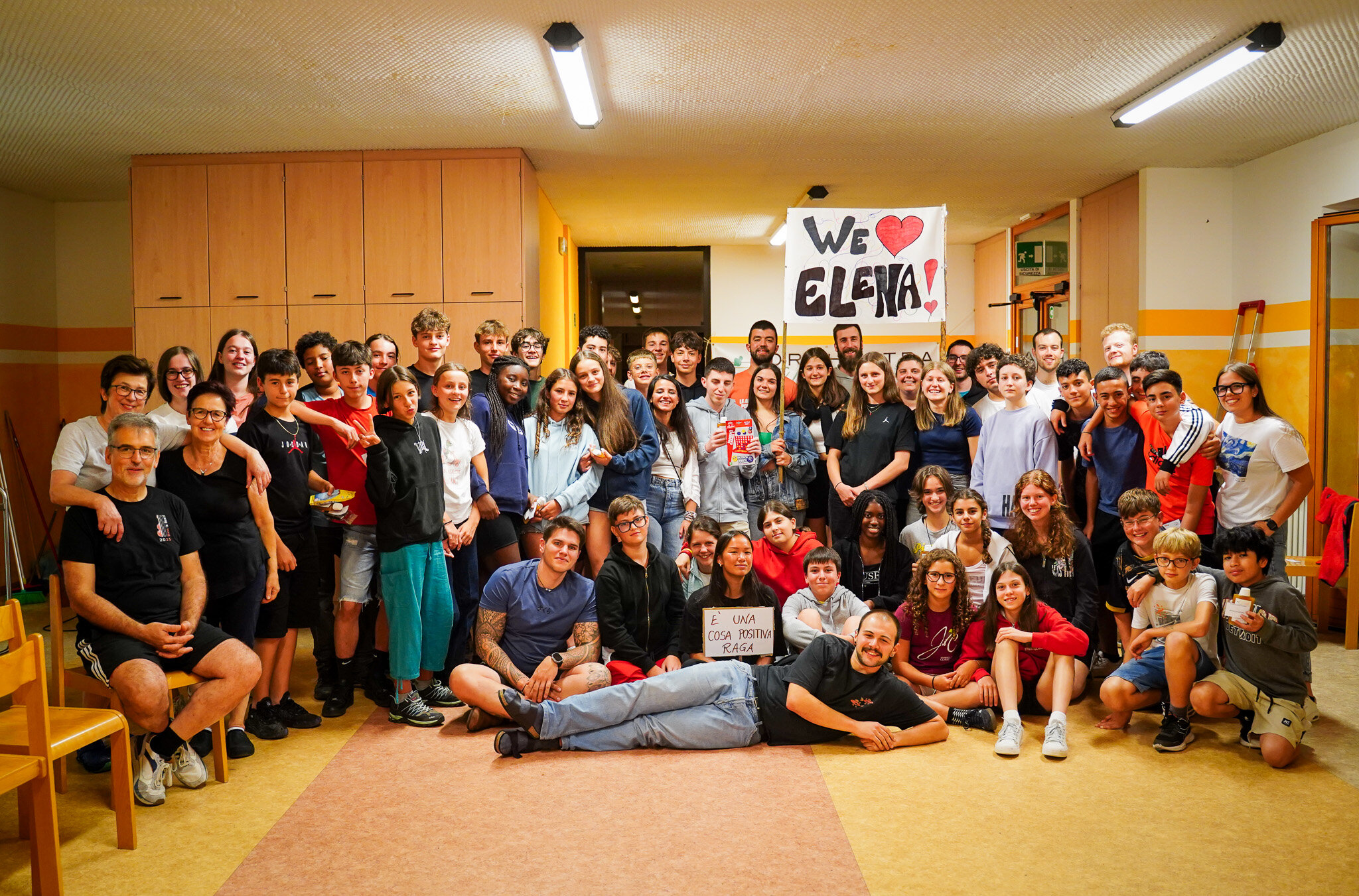 Il momento dei saluti: ultima serata di premiazioni al campus