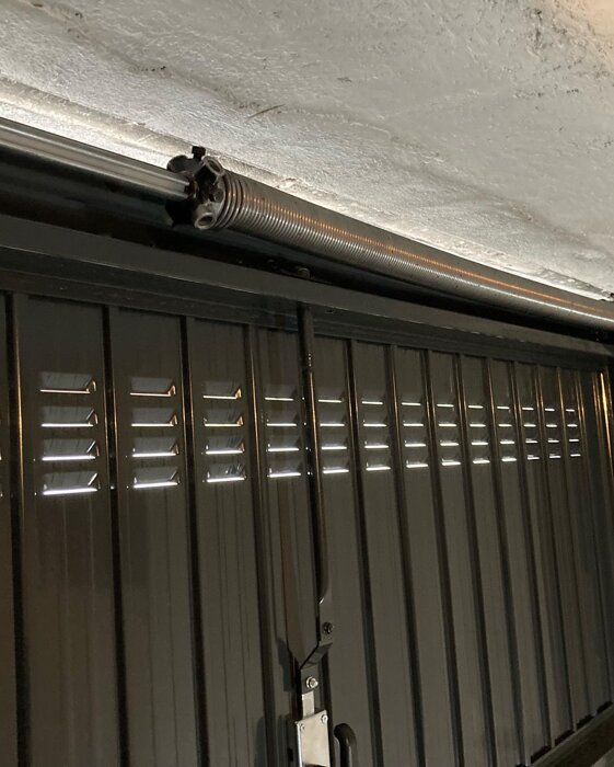 Basculante senza contrappesi spalle ridotte