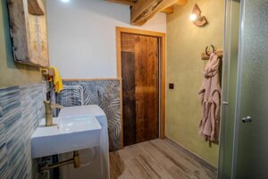 bagno_sotto.jpeg bagno_sotto.jpeg