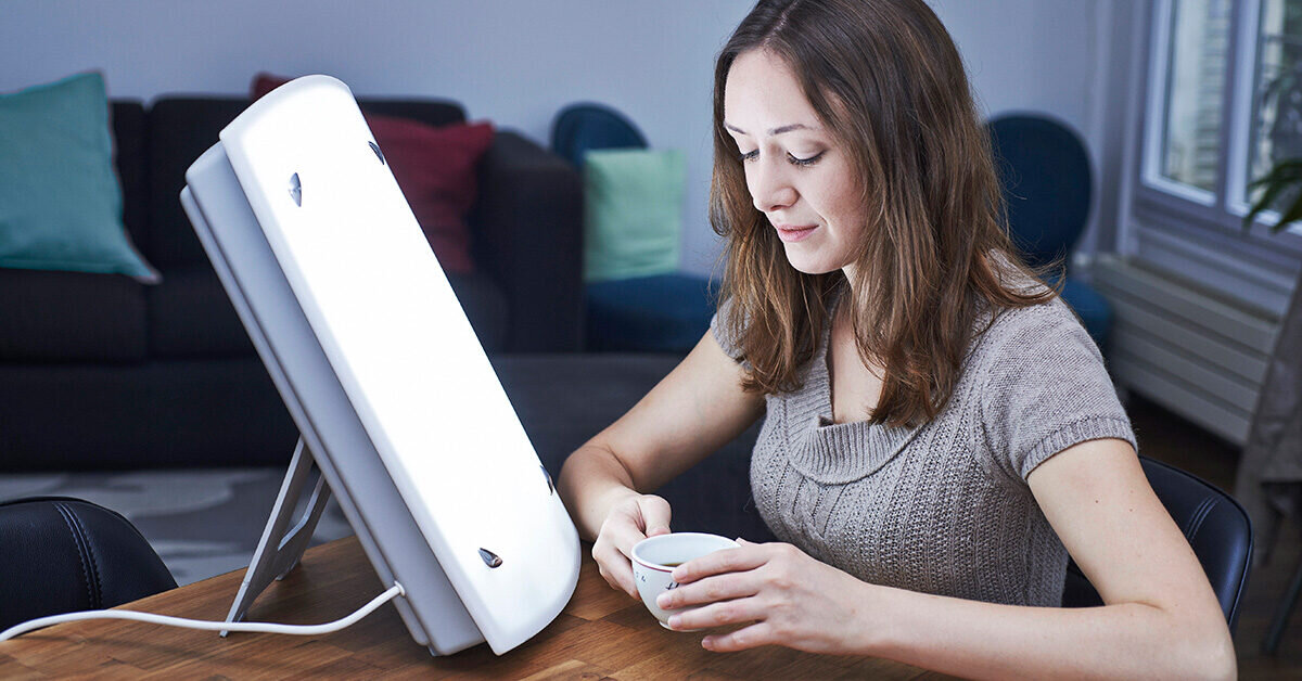 Light Therapy: terapia per il Disturbo Affettivo Stagionale Light Therapy: terapia per il Disturbo Affettivo Stagionale