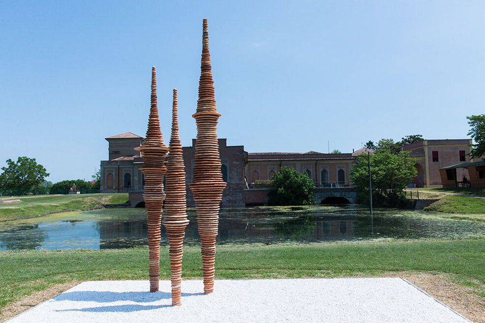 5ebba831e932a6d125cc78ac0d03e74590cea365