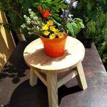 Sgabellino in frassino