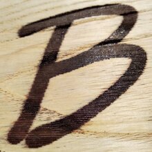 Scritta su frassino Frasi, parole e nomi