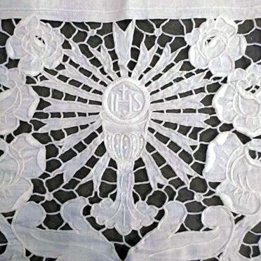 Tovaglia d'altare - Ricamo di Giannina