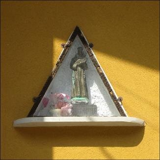 6f40e4fb-88b0-49ad-992b-0ef89db747bd