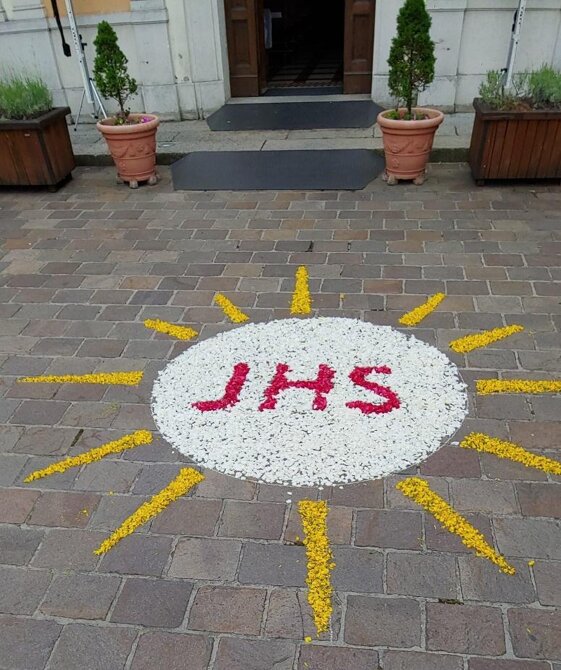 cb50062c-ac9f-4de1-90d7-6822f11c6b12 cb50062c-ac9f-4de1-90d7-6822f11c6b12