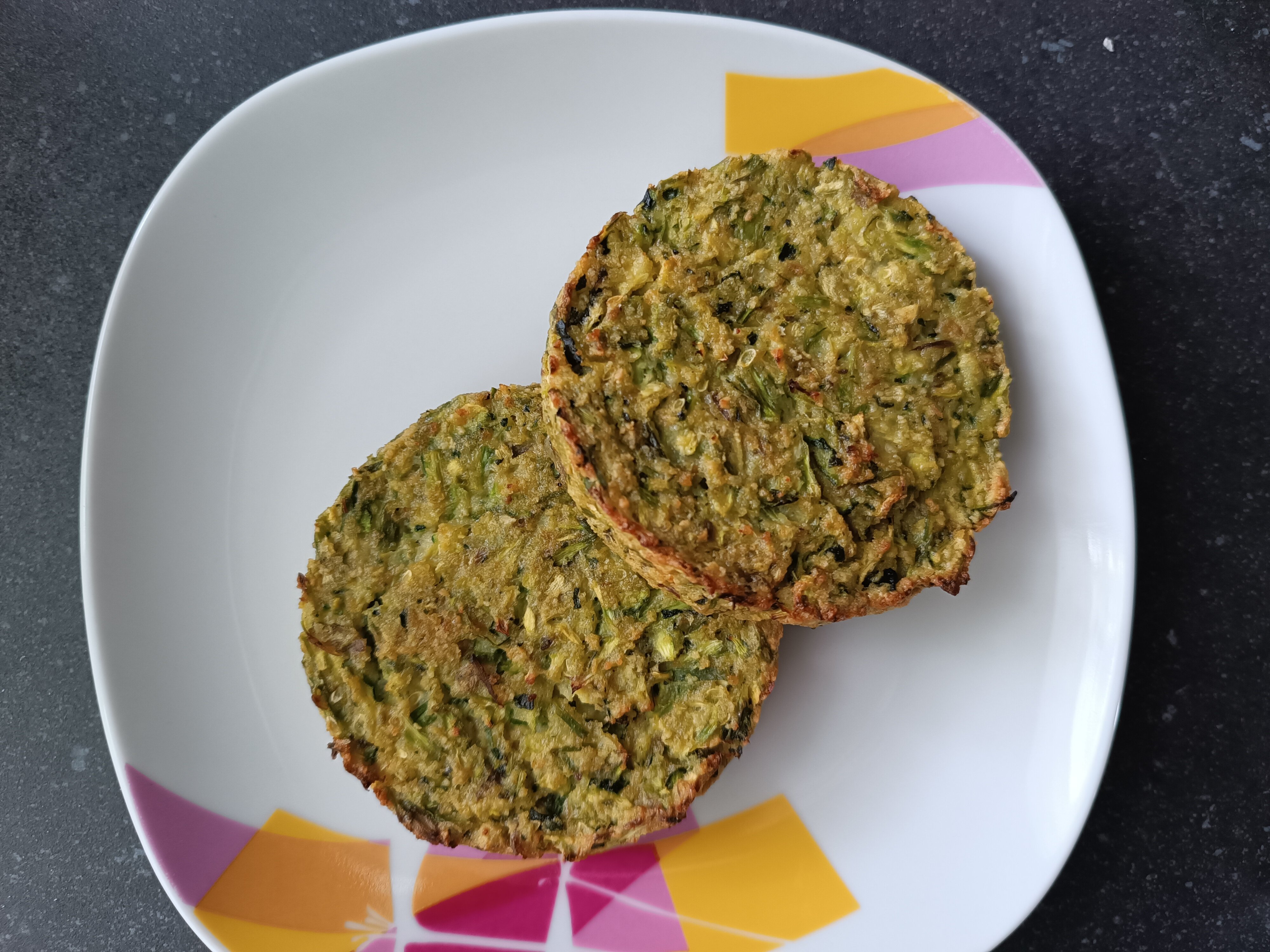 Burger di zucchine e asparagi