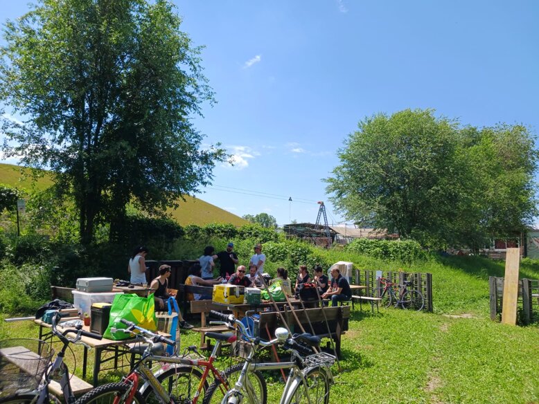 bf2e4a97-9b90-4bde-af26-492bdf025fa5