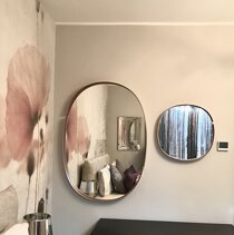 Realizzazione Progetto di Home Relooking Nuovi specchi Camera Matrimoniale su parete ridipinta di grigio perla