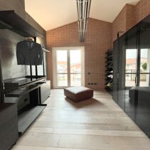 Realizzazione Progetto Arredamento Cabina Armadio Ingresso Cabina Armadio in stile Industrial-chic