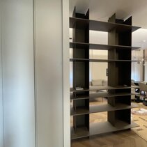 Progetto Interni globale con Ristrutturazione Dettaglio libreria bifacciale