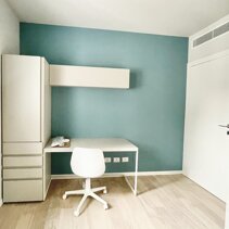 Realizzazione Progetto Arredamento per Interni Vista frontale scrittoio, Camera-Studio