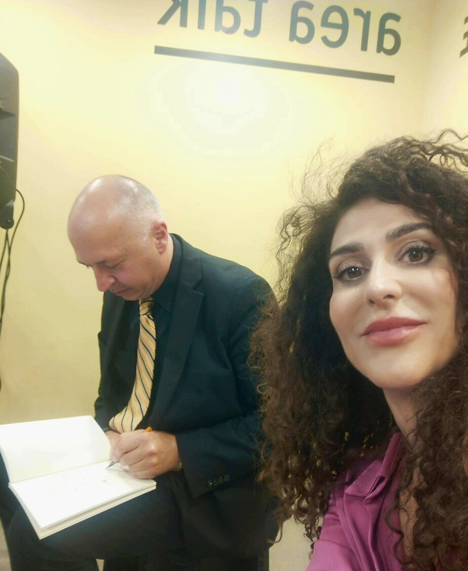 Dott.ssa Santoni moderatore e Avv. Alessandro Fiore autore