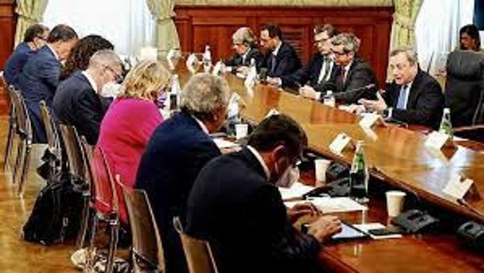 73660cd80a9ac945d27288ee9760a1c88629bc48.jpeg
