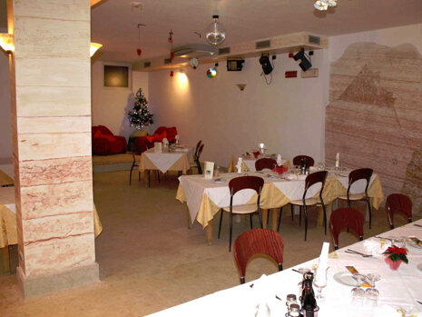 d2c74de0-ea11-4ec2-bde1-851bae42d709