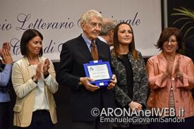 081e6d65722964fcfaa829ec4ff8793090c2568b 081e6d65722964fcfaa829ec4ff8793090c2568b