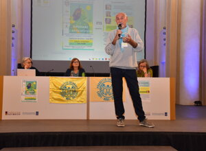 1_20250919_160244_0000