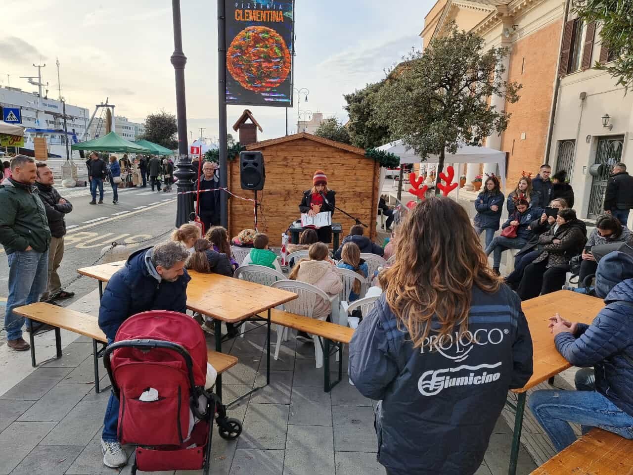 8 Dicembre 2022: una giornata tra mercatini, laboratori per Bimbi e casetta di Babbo Natale