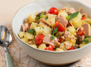 eyJlbiI6InB1cGV0dG8gc2FsYWQgRm9ybmlsbG8gYmVhY2gifQ==