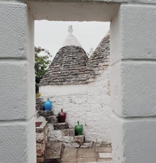 trullo%20laterale.jpeg trullo%20laterale.jpeg