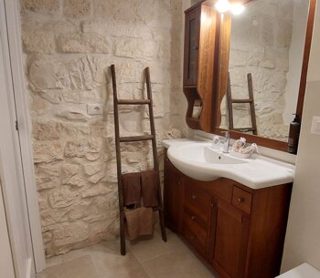 lavabo.jpeg lavabo.jpeg