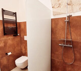 lavandino%20bagno.jpeg