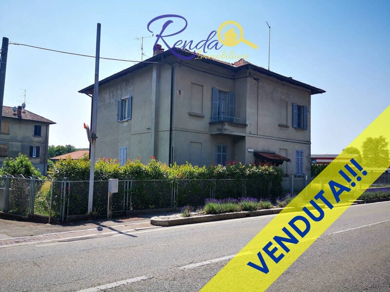 via Roma 117, 239 mq, Centro, Olgiate Comasco via Roma 117, 239 mq, Centro, Olgiate Comasco