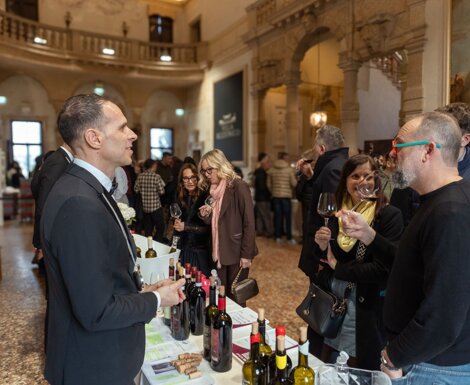 smamwine%202020_1.jpeg