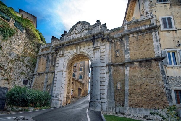 L’attività sismica a Veroli (Frosinone, Lazio, Italia centrale) dal 2006 ad oggi L’attività sismica a Veroli (Frosinone, Lazio, Italia centrale) dal 2006 ad oggi