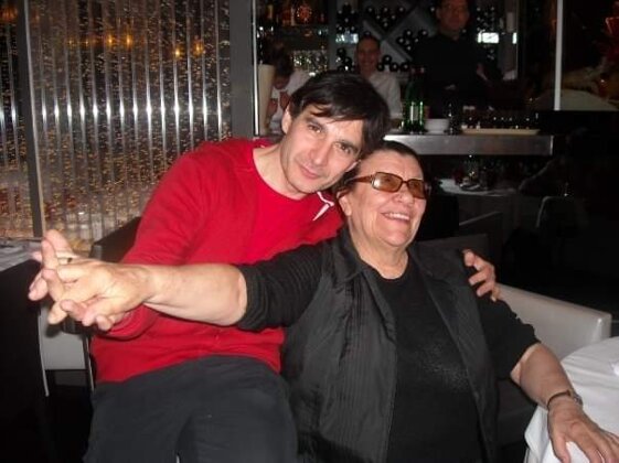 c79aeb10-b2db-4dd4-841e-76d8a889e6ac