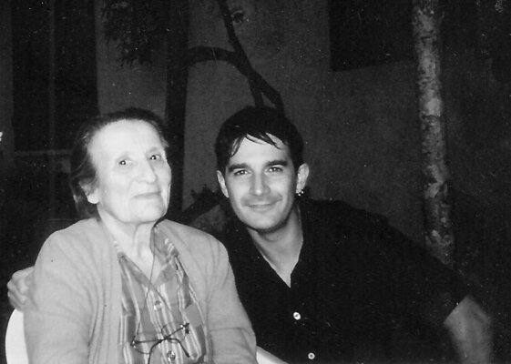 832095e3-c2e2-45af-82d4-ebc1c3bc0d8e 832095e3-c2e2-45af-82d4-ebc1c3bc0d8e