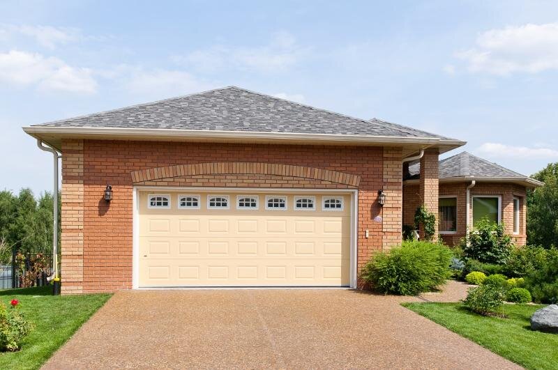 box-garage.jpeg box-garage.jpeg