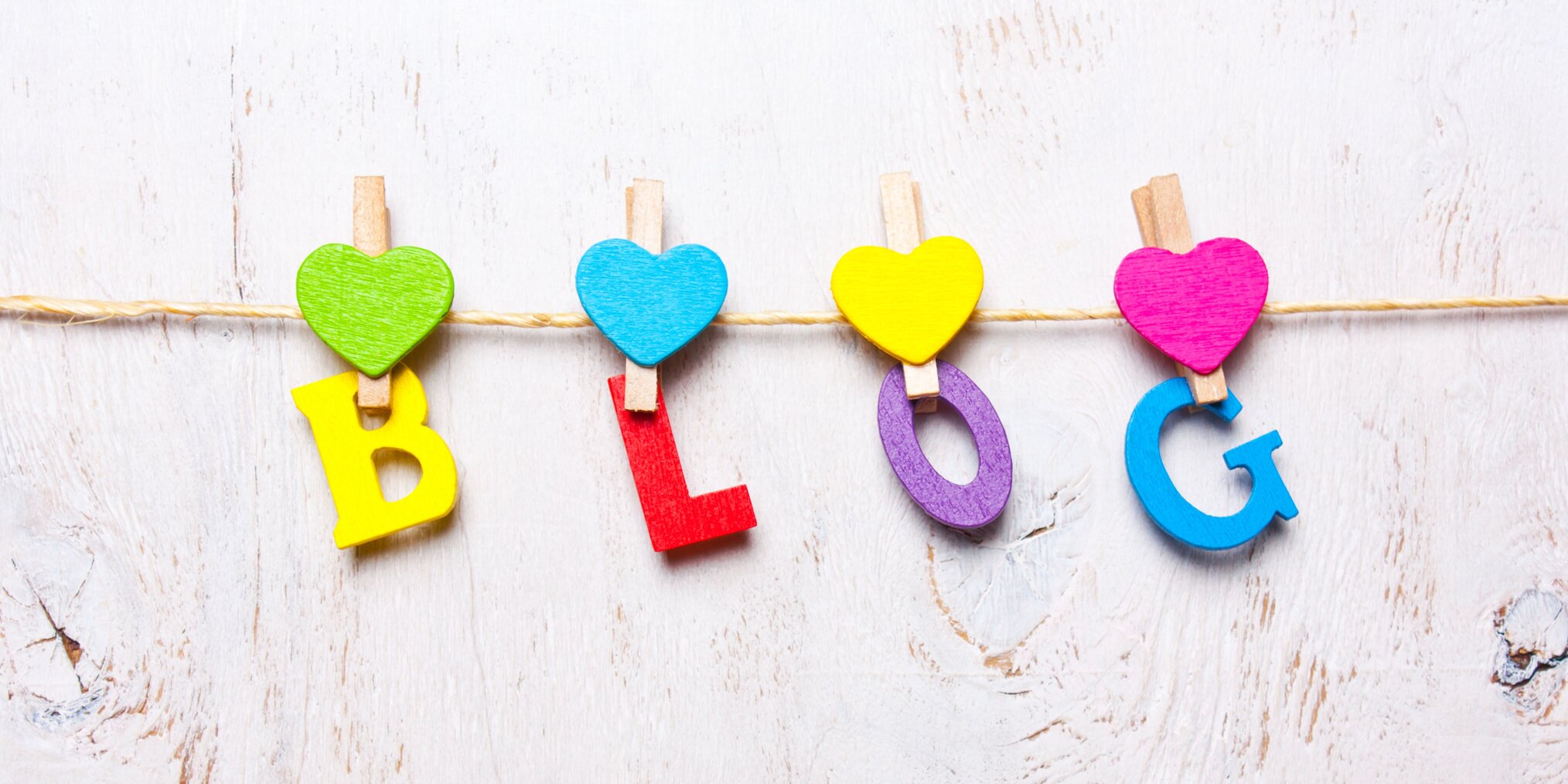 Blog un filo, simbolo della connessione e del legame di coppia