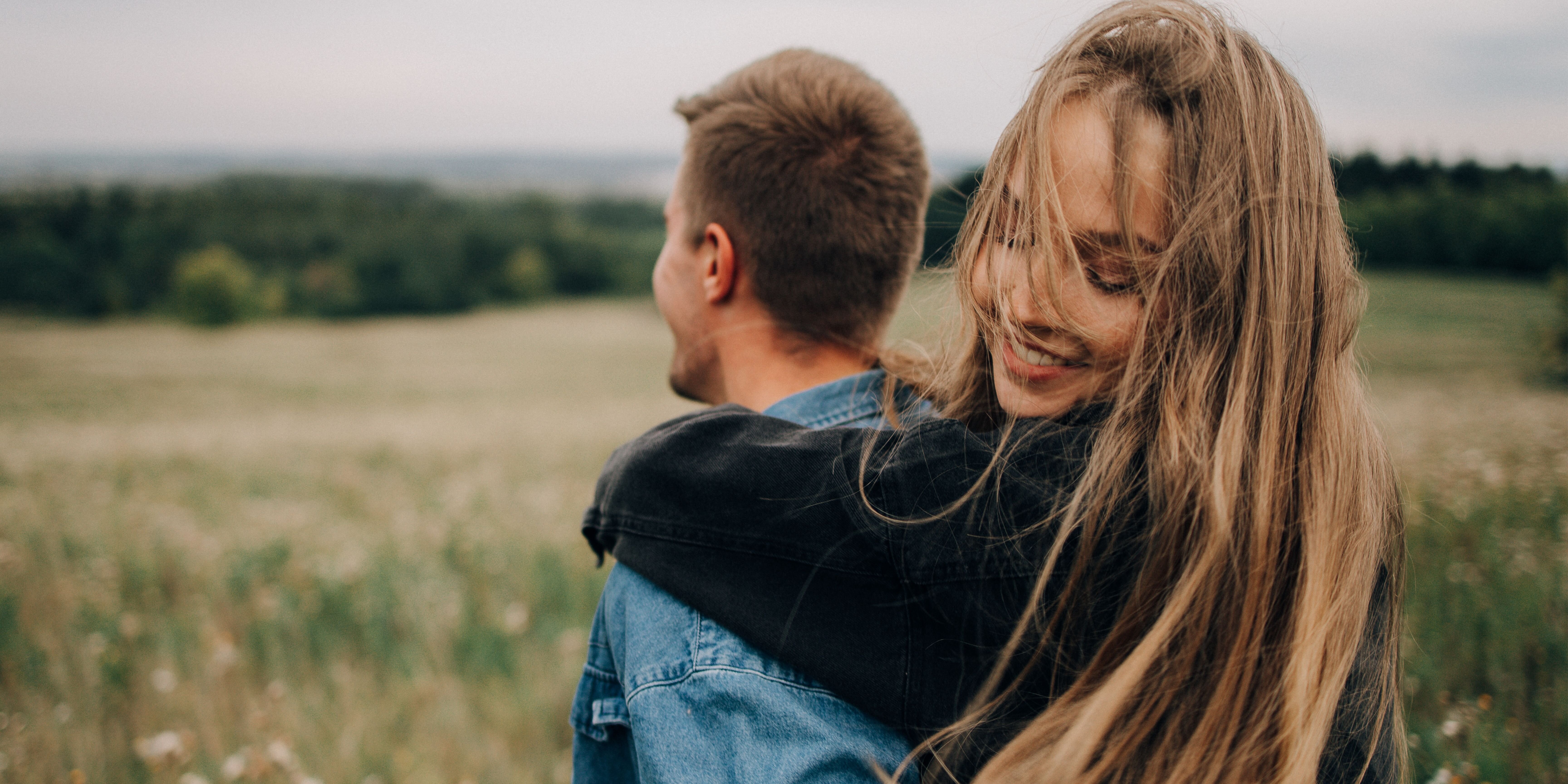 Coltivare il legame: perché l'amore non cresce da solo e cosa serve davvero per farlo fiorire