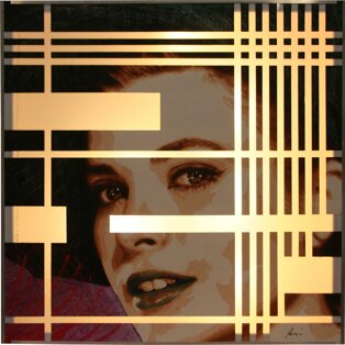 Grace Kelly 100x100 tecnica mista su plex con luce