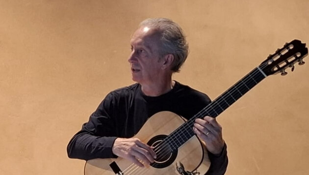 rob profilo.jpeg rob profilo.jpeg