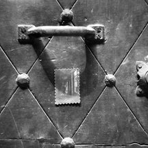URBAN PHOTOGRAPHY ACTIONS: VISUAL POETRY Bergamo URBAN PHOTOGRAPHY ACTIONS: VISUAL POETRY Bergamo
