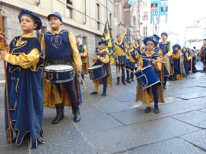 d8269489-71c4-4eb3-9987-484b3abdab1e