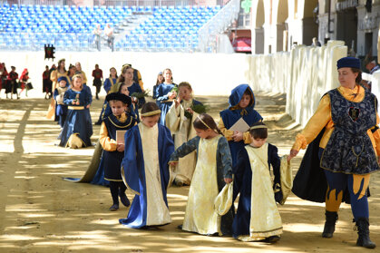 253ffc50-8903-4639-9ba8-5160d836fc7b 253ffc50-8903-4639-9ba8-5160d836fc7b