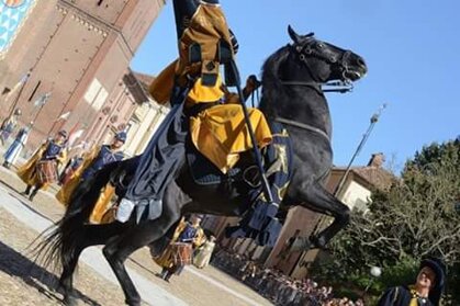 a63fdfa0-72a7-4de7-8164-5586b747788b