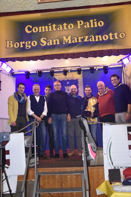 9d459f18-e163-49ef-a18a-ee898ad84017