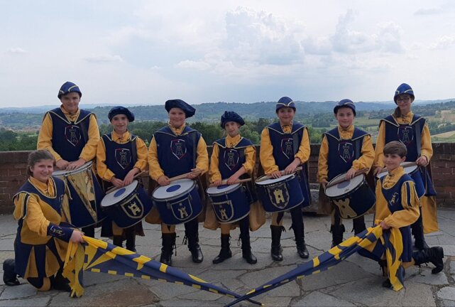 45bd8eff-89b2-43e4-b98c-9736ce8f3413