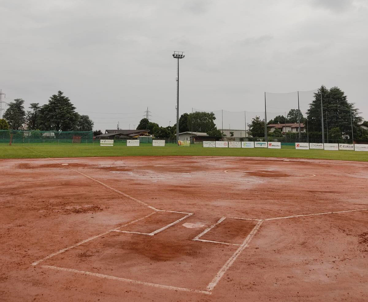 Vince il maltempo: Inox Team Saronno - Old Parma rinviata a data da destinarsi Vince il maltempo: Inox Team Saronno - Old Parma rinviata a data da destinarsi