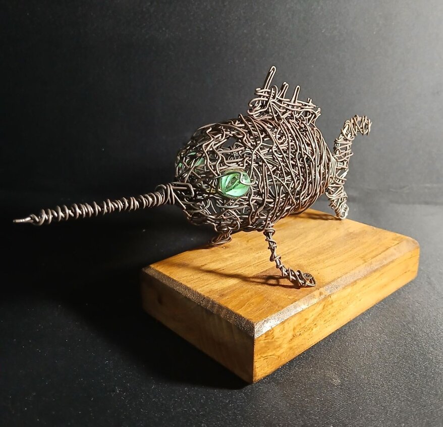 c6be7edb-7d0f-48e6-b548-ffffeba3a249