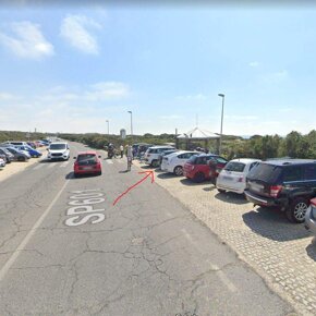parcheggio e ingresso