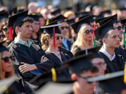 e381a4285a3a2ee23273fdd5621b1489cd865376