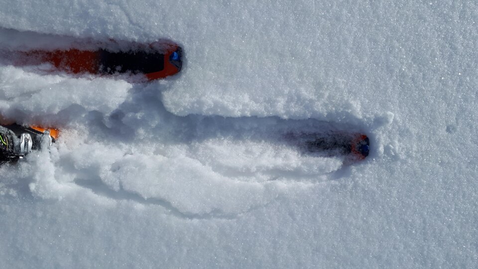 New Snow, density > 120 kgm3