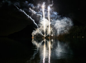 8d63168bedf3ce3e3d889538a351f359a1135e65