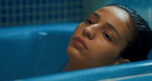 portrait valide (c) chloecarbonel-lapetitederniere-225.jpeg