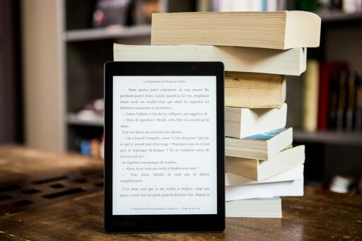 pexels-perfecto-capucine-515848-1329571librotablet.jpeg